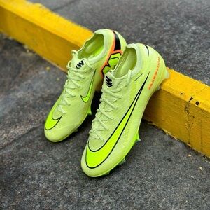 Nike Mercurial Vapor 16 Pro FG Soccer Cleat. Size 5.5 Men's 7 Women's Brand New.